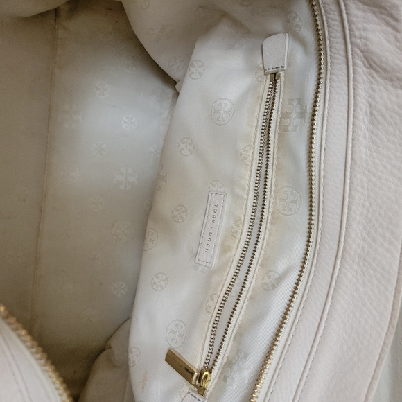 Tory Burch Meyer Plaque Pebbled Cream Leather Tote. Old Money Quiet Luxury. - Picture 10 of 13